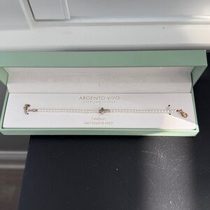 Argento Vivo New In Box 7” pearl bracelet